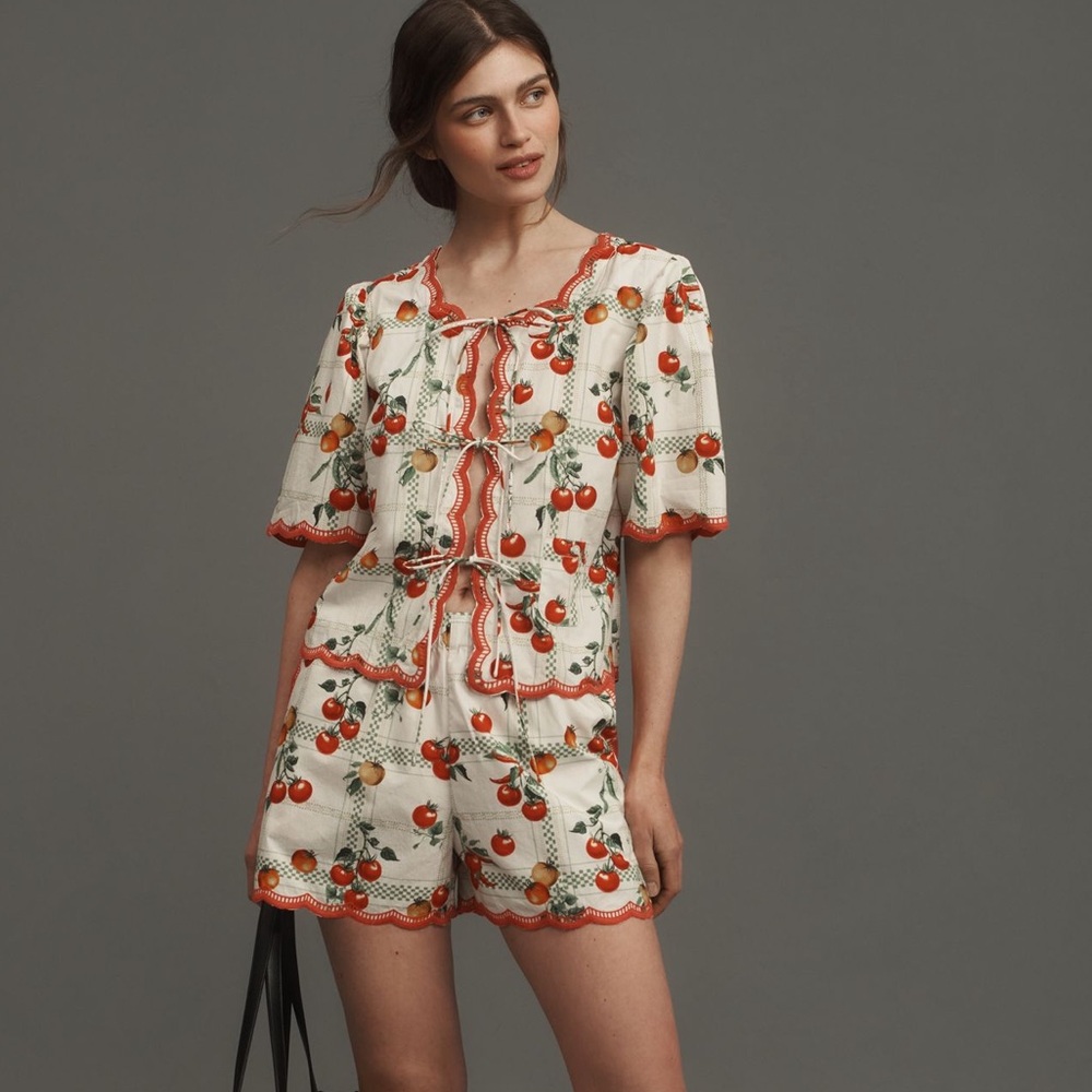 Anthropologie Veggie Bloom Embroidered Hem Shorts